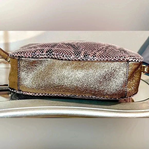 EUC GILI Genuine Leather Snake Print Crossbody Bag With Matching Card Wallet - Picture 7 of 13